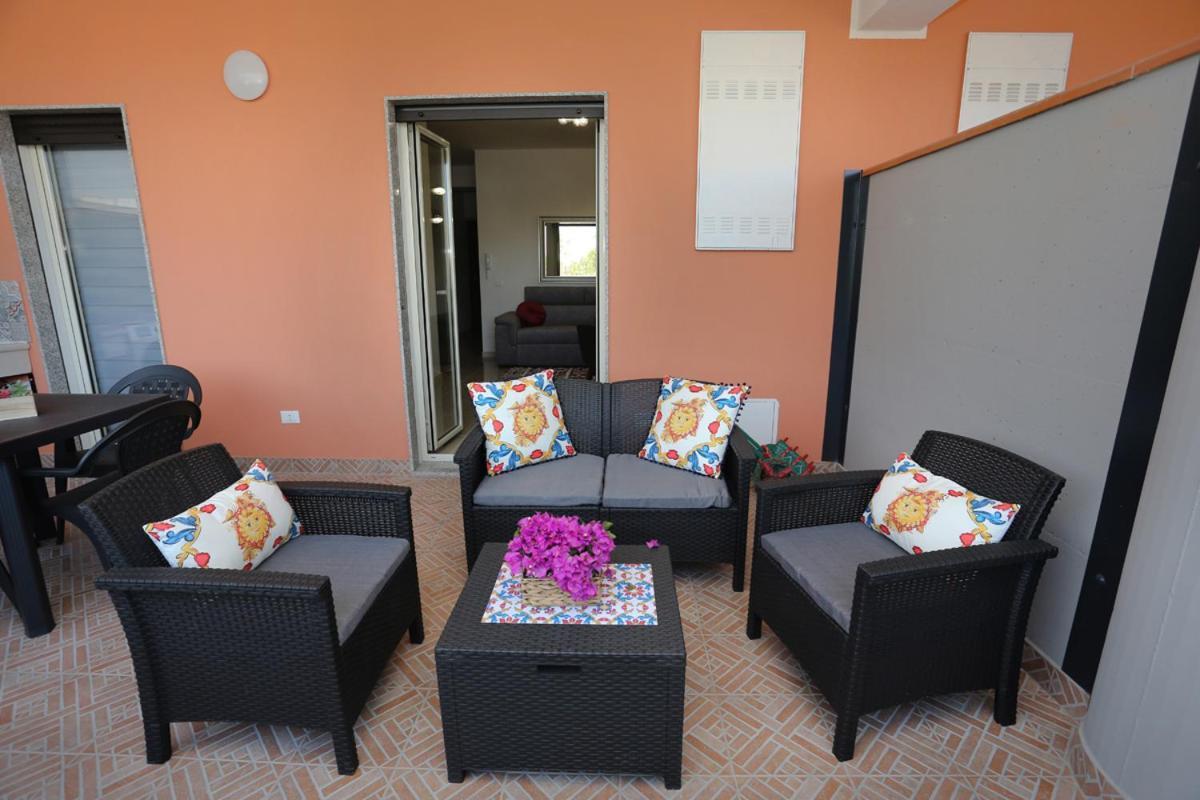 Naxos Sicilian Luxury Apartment 지아르디니낙소스 외부 사진
